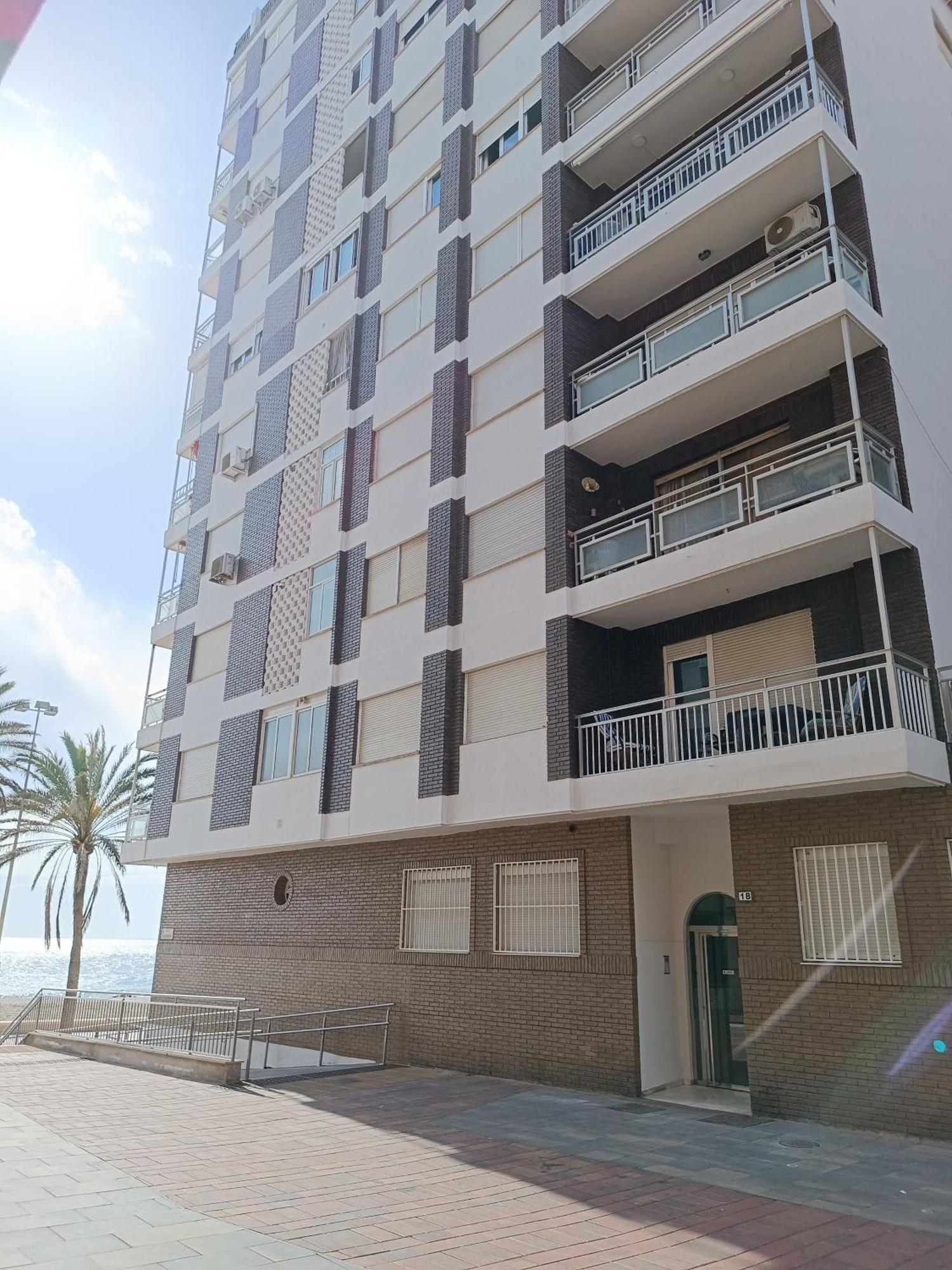 Piso Primera Linea Playa Apartment